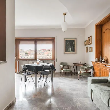 Dalia's Place Apartment *